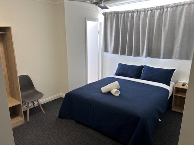 Warners Bay Hotel Екстер'єр фото